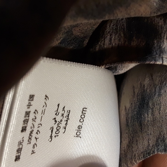 Sold Beautiful Joie Top - Picture 12 of 12